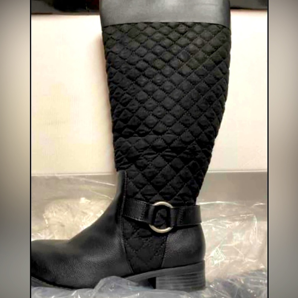 Torrid boots